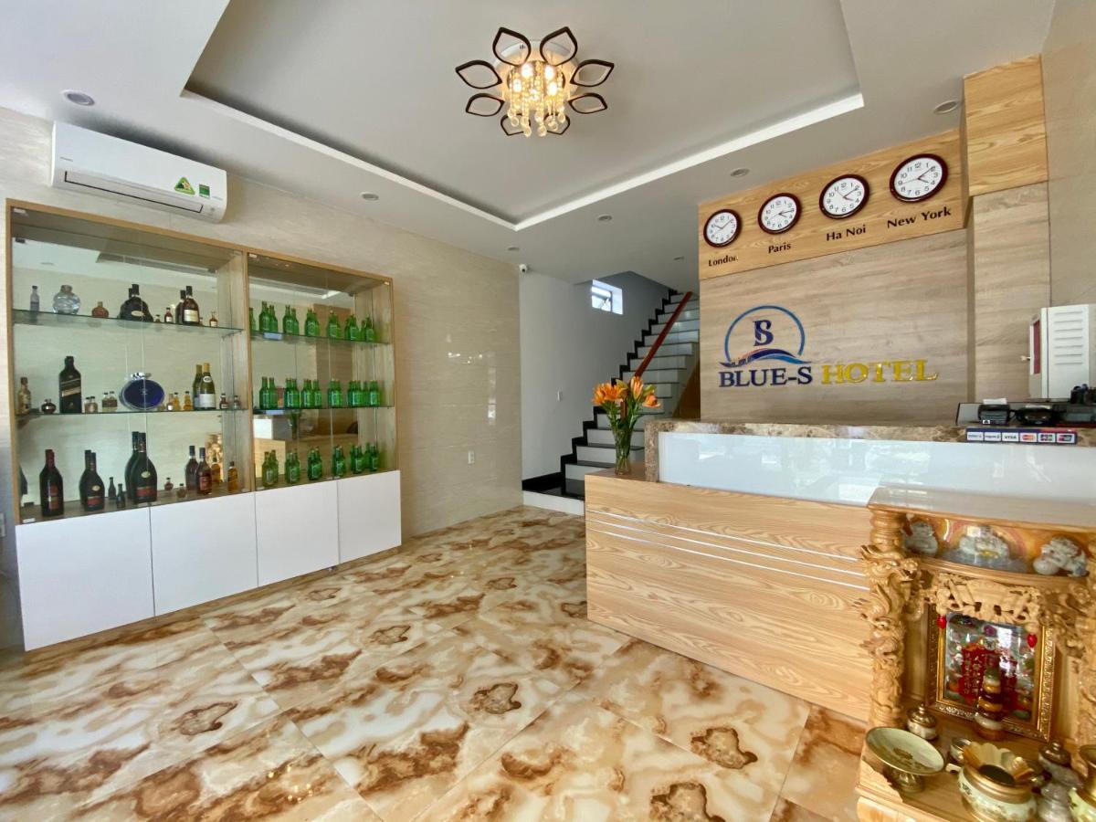 Blue-S Hotel & Apartment Da Nang Exterior photo